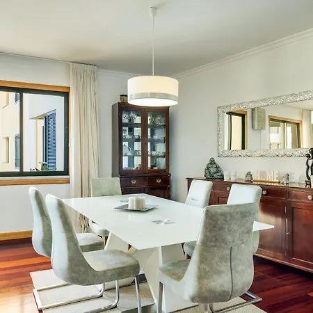 Ivis By Madeira * Funchal (Madeira)