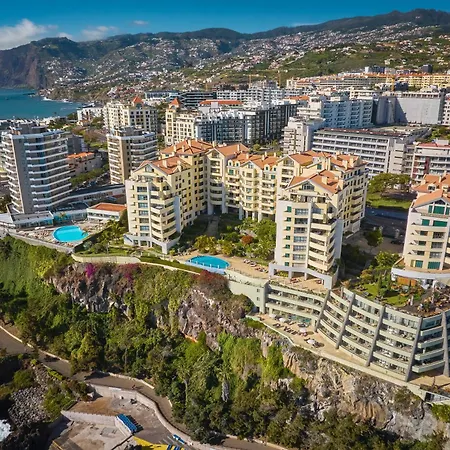 Ivis By Madeira شقة فونشال